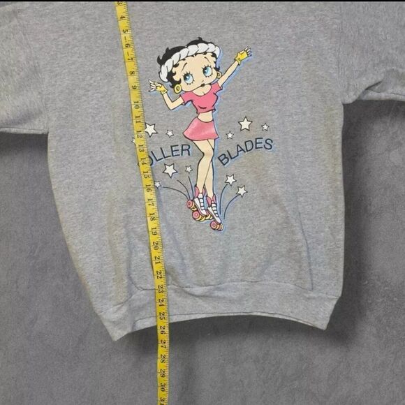 Vintage Betty Boop Sweatshirt XL Gray Roller Blades Graphic Glitter - Picture 3 of 5